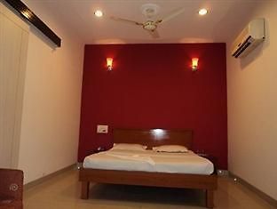 Hotel Royal Palace Malad Luaran gambar